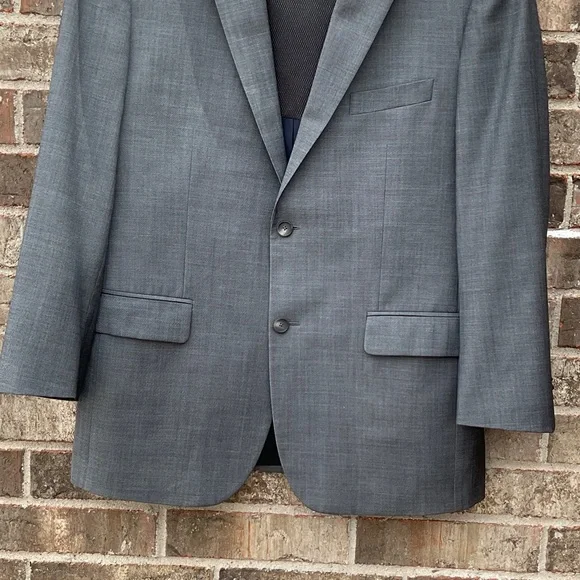 🔥 Take 50% OFF- Jos. A. Bank Men's Gray Suit Blazer